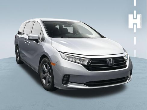 Used 2021 Honda Odyssey EX image 1