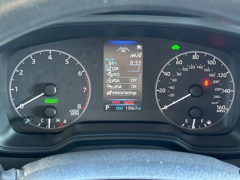 Used 2025 Toyota Corolla Cross AWD Hybrid image 24
