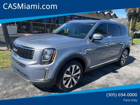 Used 2022 Kia Telluride EX w/ EX Premium Package FWD image 2