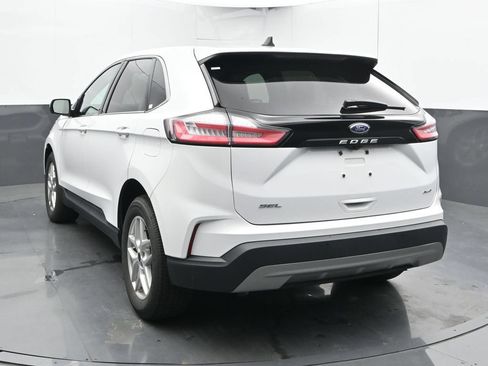 Used 2024 Ford Edge SEL AWD/4WD image 11