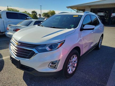 Used 2018 Chevrolet Equinox LT w/ Sun & Infotainment Package image 8
