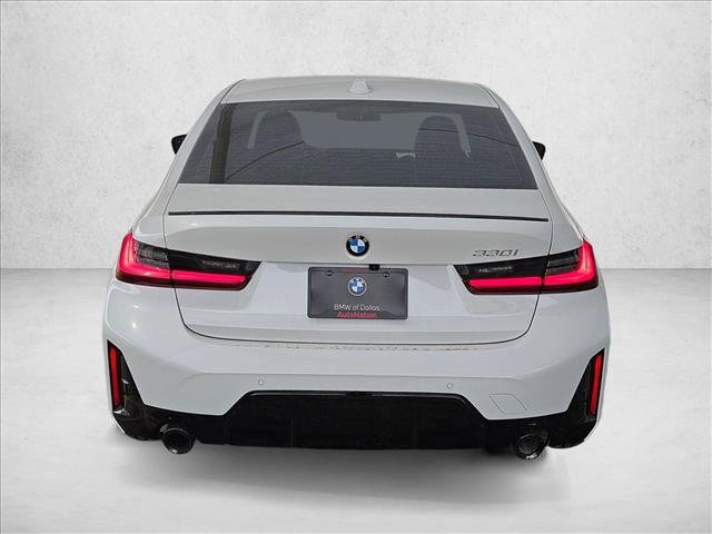 Used 2026 BMW 330i Sedan w/ M Sport Package RWD image 7