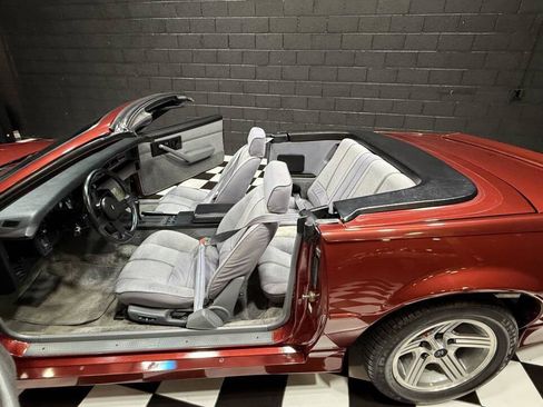 Used 1988 Chevrolet Camaro IROC-Z RWD image 56