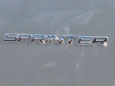 Used 2019 Mercedes-Benz Sprinter 2500 image 33