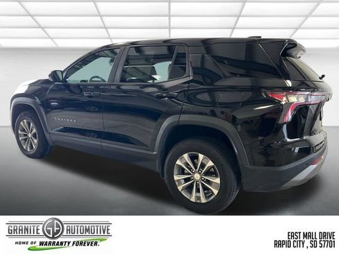 Used 2026 Chevrolet Equinox LT w/ Convenience Package II AWD/4WD image 4