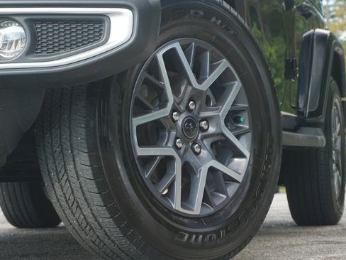 Used 2024 Jeep Wrangler Sahara w/ Technology Group image 31