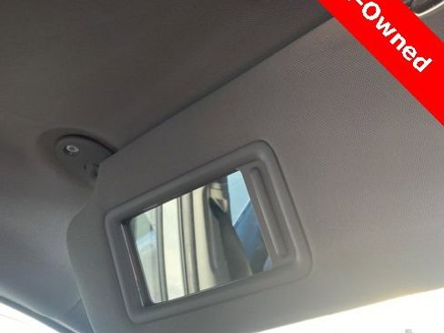 Used 2024 Toyota Camry SE image 39