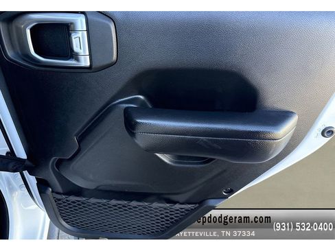 Used 2021 Jeep Gladiator Mojave image 20