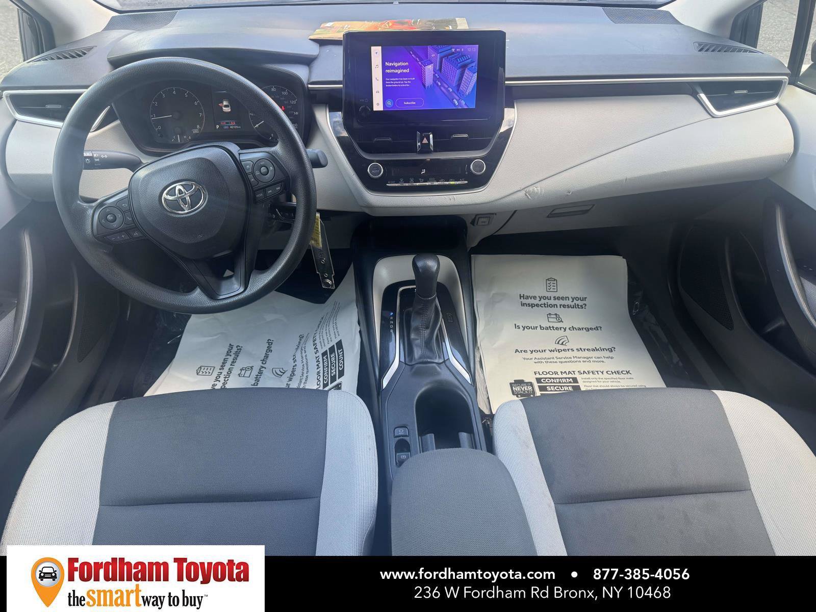 Used 2023 Toyota Corolla LE FWD image 12