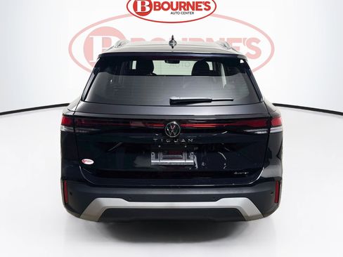 Used 2025 Volkswagen Tiguan S AWD/4WD image 8