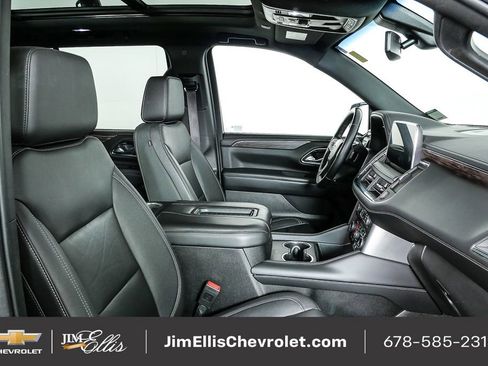 Used 2022 Chevrolet Tahoe Z71 w/ Luxury Package image 24