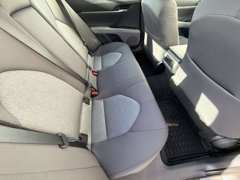 Used 2024 Toyota Camry LE FWD image 33