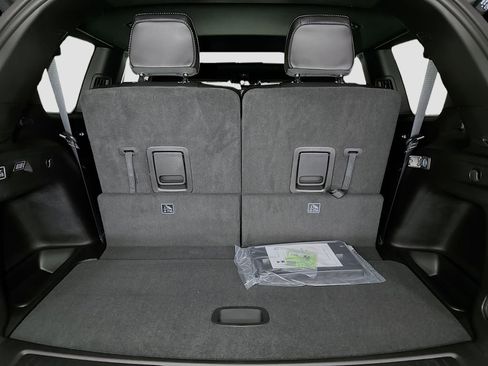 New 2025 Jeep Grand Cherokee L Altitude AWD/4WD image 31