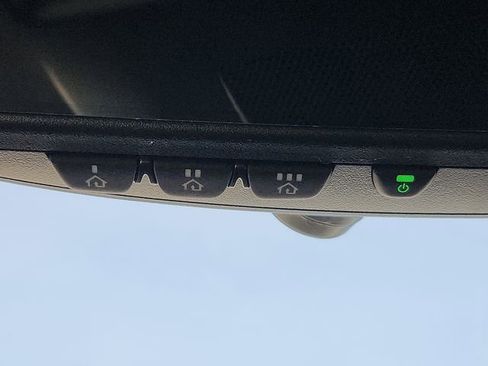 Certified 2025 Subaru Outback Premium w/ Popular Package #1A image 21