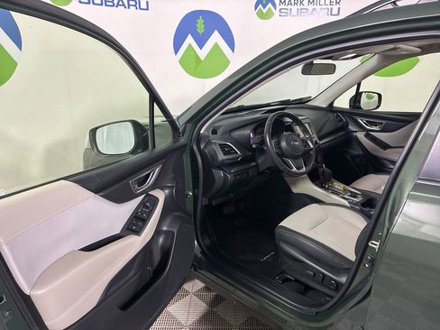 Certified 2023 Subaru Forester Premium AWD/4WD image 8