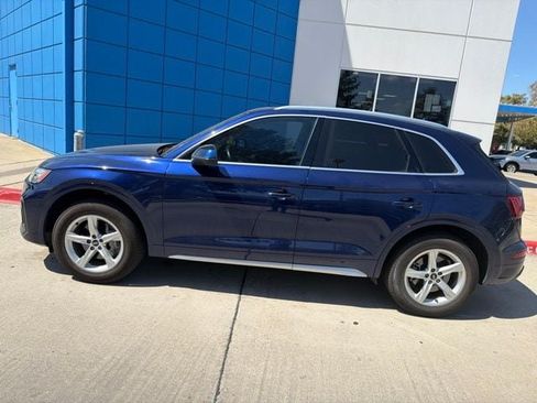 Used 2021 Audi Q5 2.0T Premium w/ Convenience Package AWD/4WD image 8