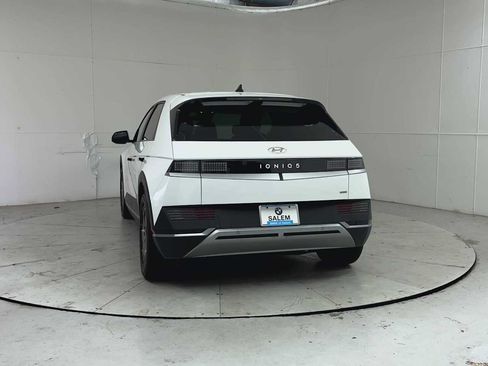 Used 2024 Hyundai Ioniq 5 SEL AWD/4WD image 6