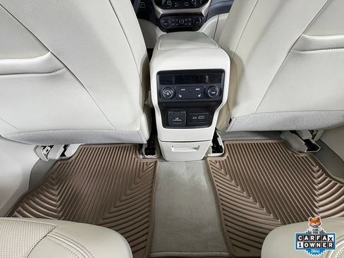 Used 2023 GMC Acadia Denali w/ Denali Ultimate Package AWD/4WD image 29