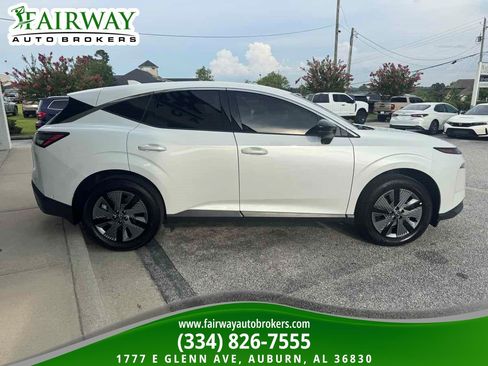 Used 2025 Nissan Murano SL AWD/4WD image 5