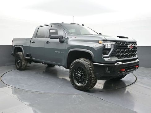 New 2026 Chevrolet Silverado 2500 ZR2 image 19