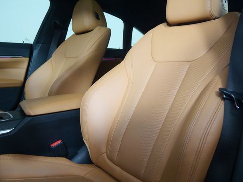 Certified 2023 BMW i4 eDrive35 w/ Premium Package image 10