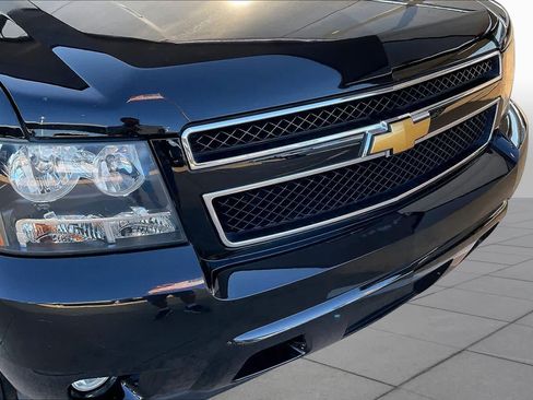 Used 2013 Chevrolet Tahoe LT w/ Luxury Package AWD/4WD image 27