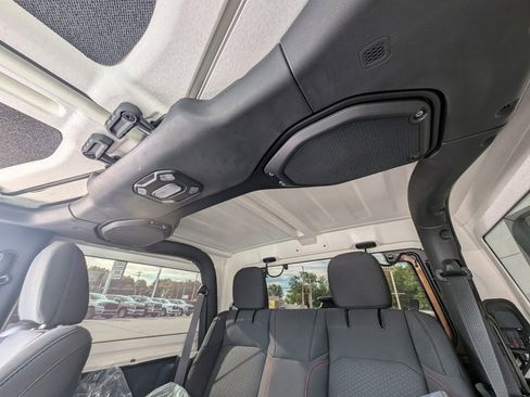 Used 2022 Jeep Wrangler Rubicon image 38