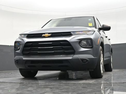 Used 2021 Chevrolet TrailBlazer LS FWD image 27