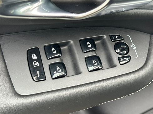 Certified 2023 Volvo XC90 T8 Ultimate w/ Lounge Package image 16