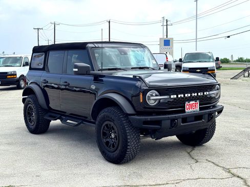 Certified 2024 Ford Bronco Wildtrak AWD/4WD image 4