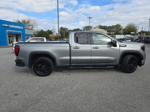 Used 2023 GMC Sierra 1500 Elevation w/ Preferred Package image 13