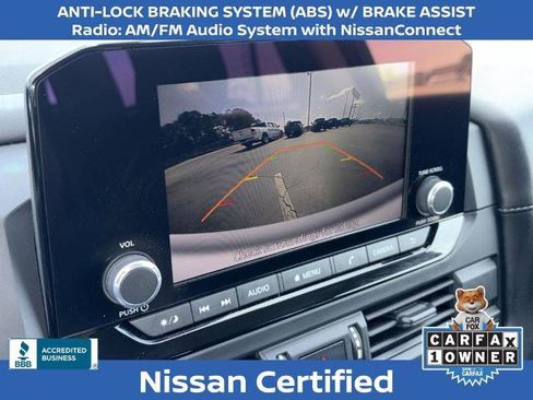Certified 2025 Nissan Pathfinder S FWD image 10
