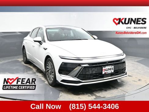 Used 2024 Hyundai Sonata Limited image 1