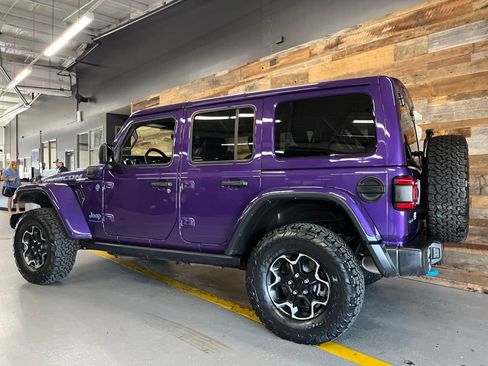 Used 2023 Jeep Wrangler Unlimited Rubicon 4xe w/ Cold Weather Group AWD/4WD image 22
