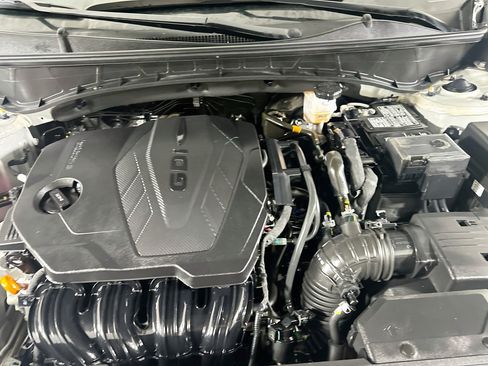 Used 2025 Hyundai Tucson SEL FWD image 32
