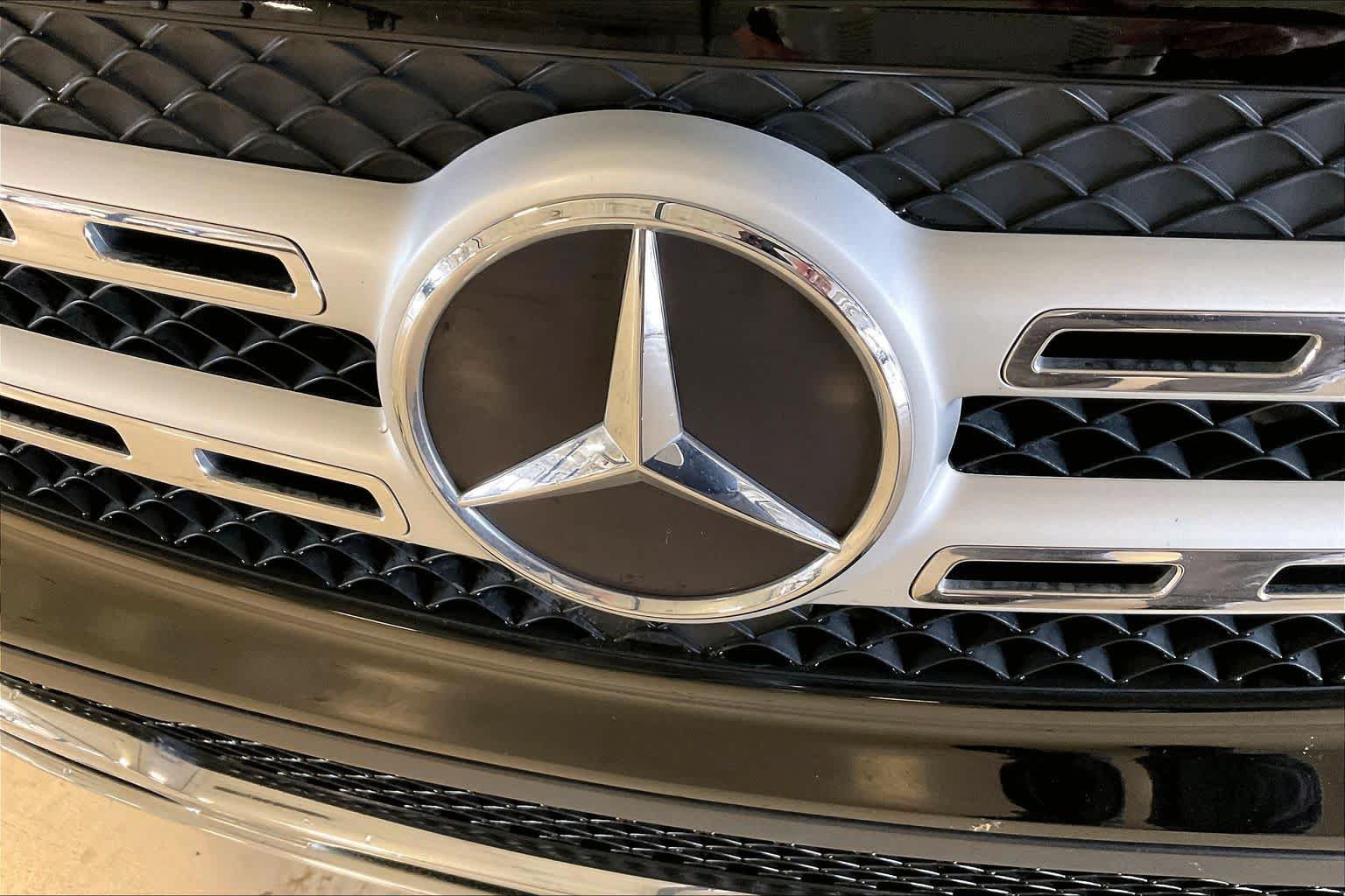 Used 2023 Mercedes-Benz GLB 250 image 30