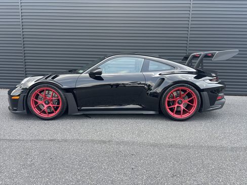 Certified 2025 Porsche 911 GT3 RS RWD image 2