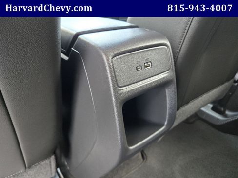 Certified 2025 Chevrolet Trax LT FWD image 26