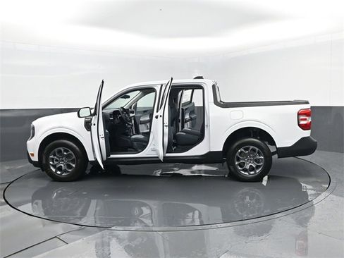 New 2025 Ford Maverick XLT w/ Equipment Group 302A image 29