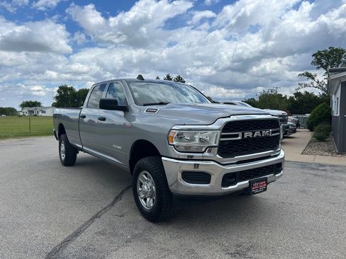 Used 2019 RAM 2500 Tradesman AWD/4WD image 3