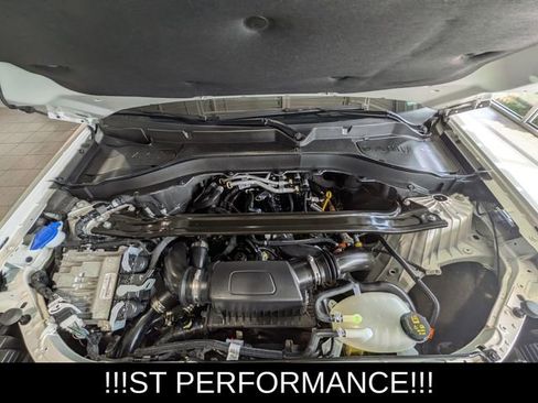 Used 2025 Ford Explorer ST image 27