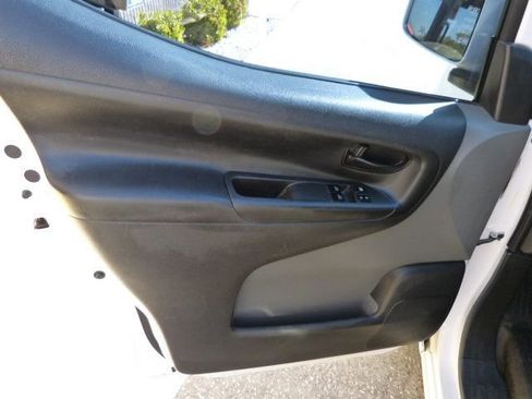 Used 2020 Nissan NV200 SV image 26