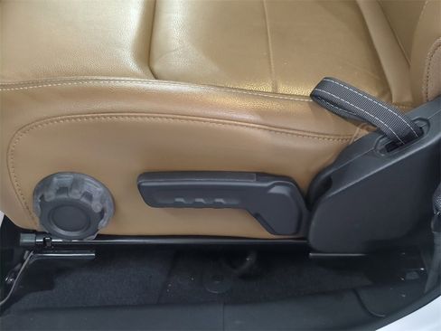 Certified 2022 Jeep Wrangler Unlimited Sahara image 22