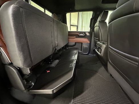 Used 2025 GMC Sierra 2500 Denali Ultimate AWD/4WD image 22