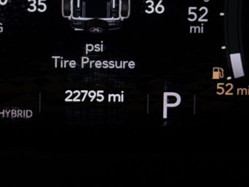 Used 2023 Jeep Wrangler Unlimited w/ Cold Weather Group image 16