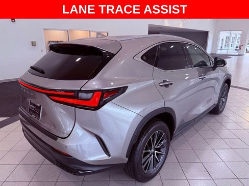 Used 2024 Lexus NX 250 FWD w/ Premium Package image 8