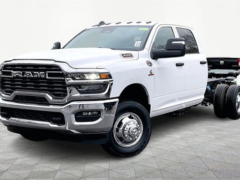 New 2026 RAM 3500 Tradesman image 2