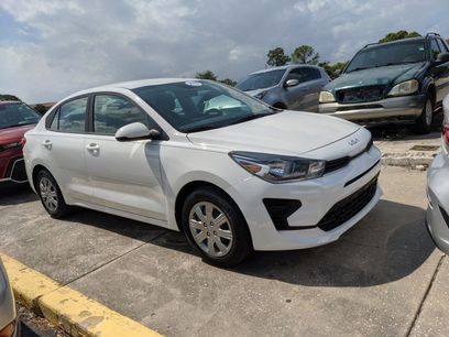 Certified 2022 Kia Rio S