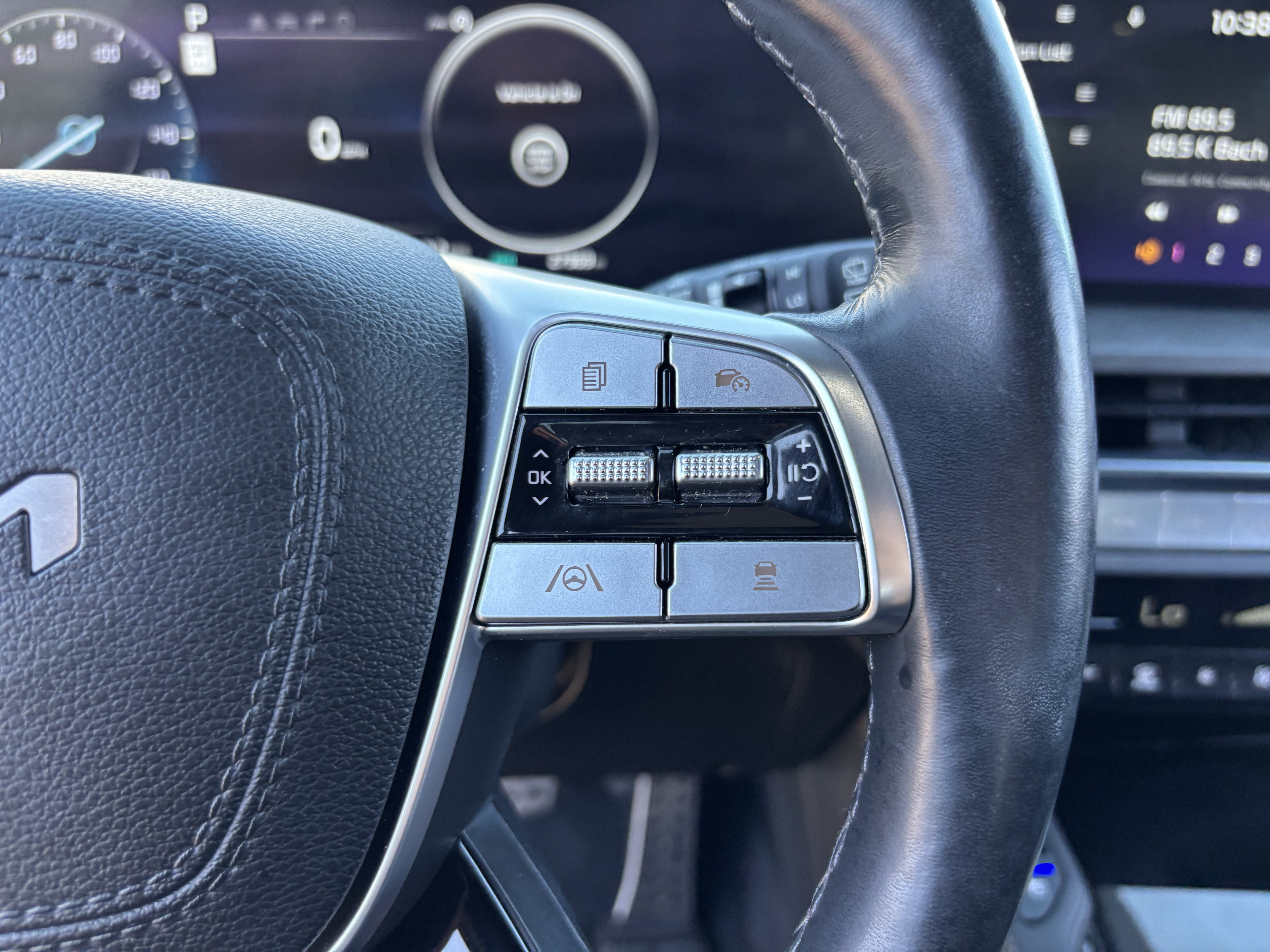Certified 2024 Kia Telluride SX Prestige X-Line AWD/4WD image 27