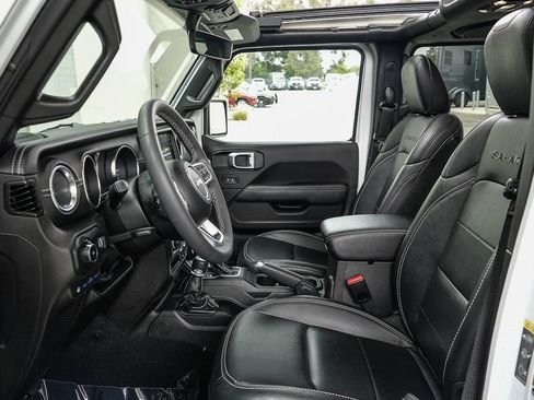 Used 2023 Jeep Wrangler Unlimited Sahara AWD/4WD image 18
